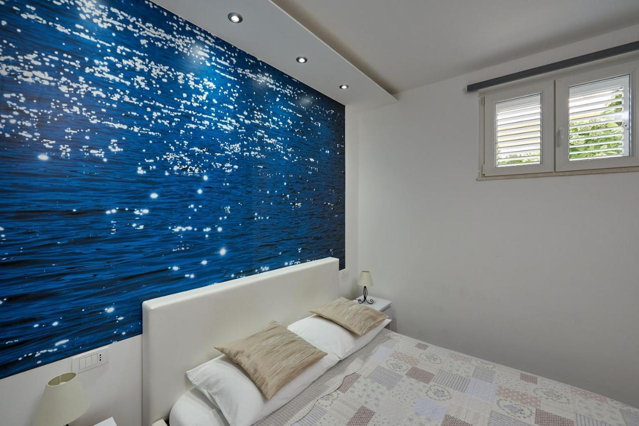 Apartment Carmen Трогир Экстерьер фото