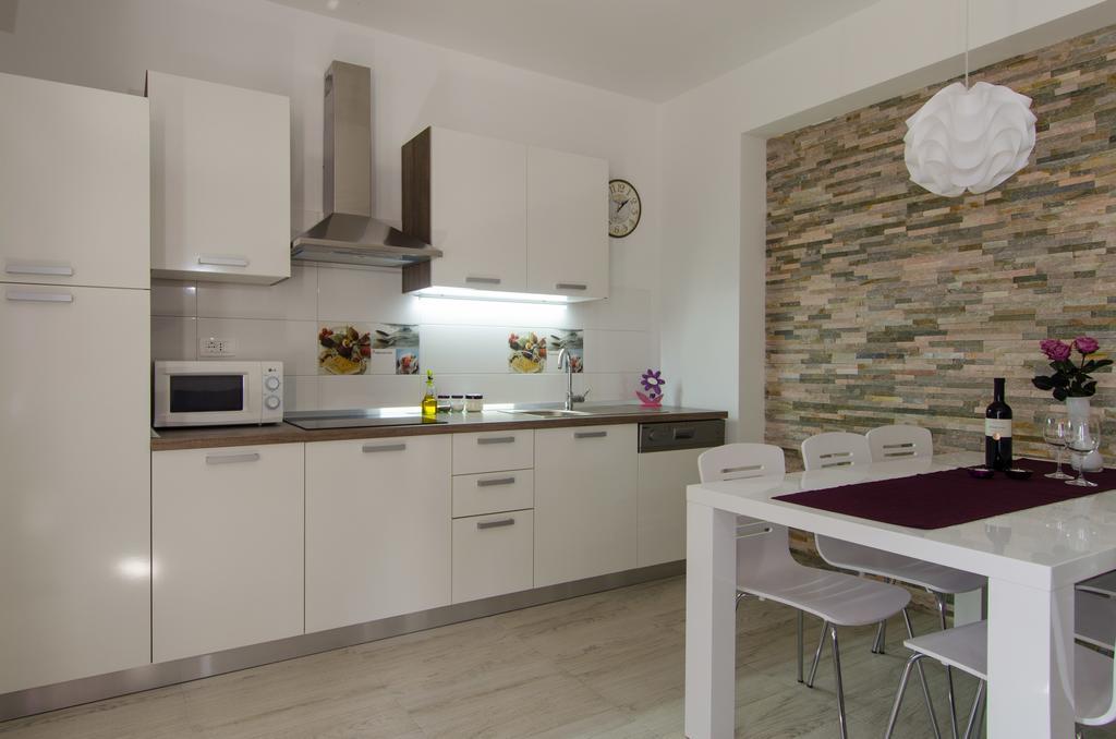 Apartment Carmen Трогир Номер фото